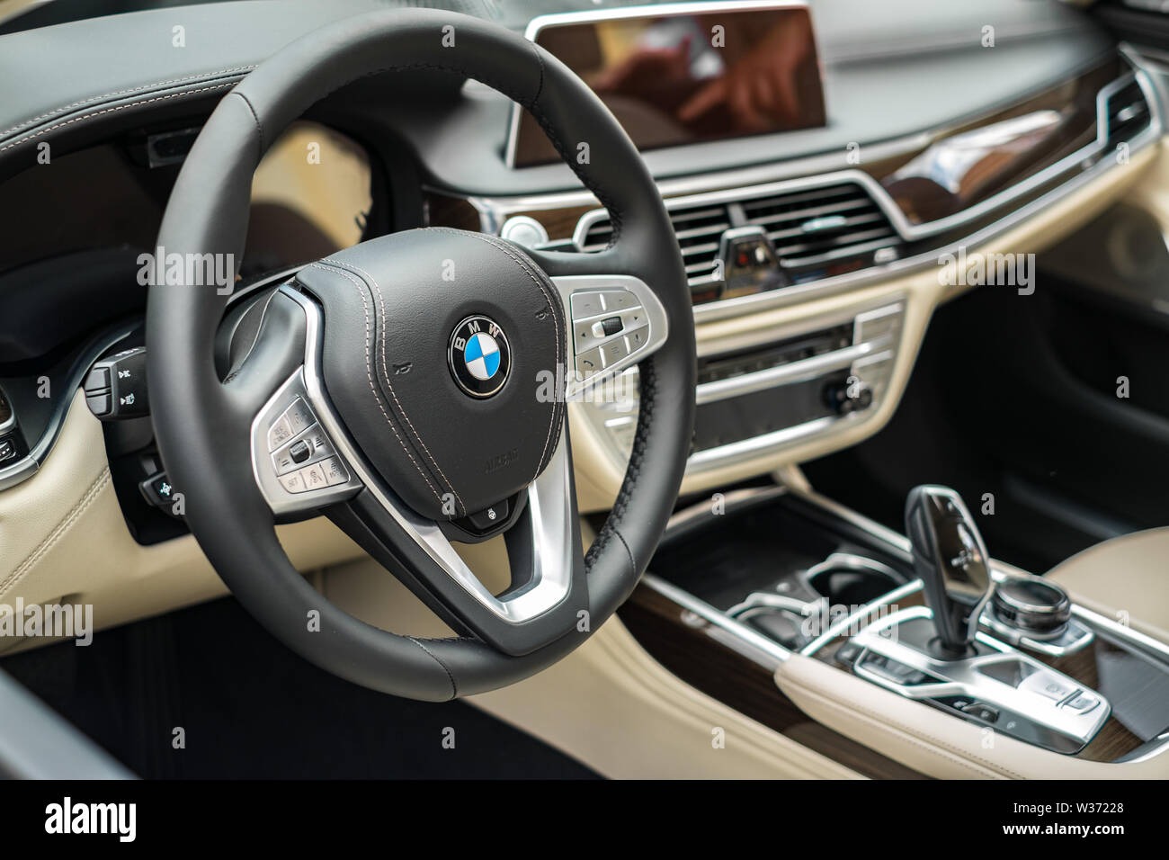 Interior Bmw Drive Stockfotos Interior Bmw Drive Bilder