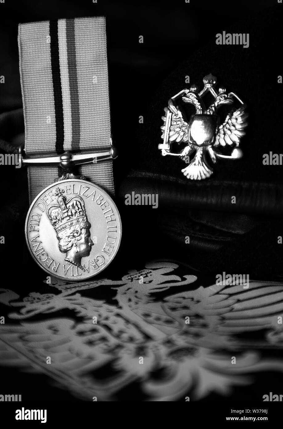 Foto: © Jamie Callister. Irak Medaille und mützenabzeichen der 1 Queen's Dragoon Guards, Corwen, Denbighshire, North Wales, 6. Juli, 2019 Stockfoto