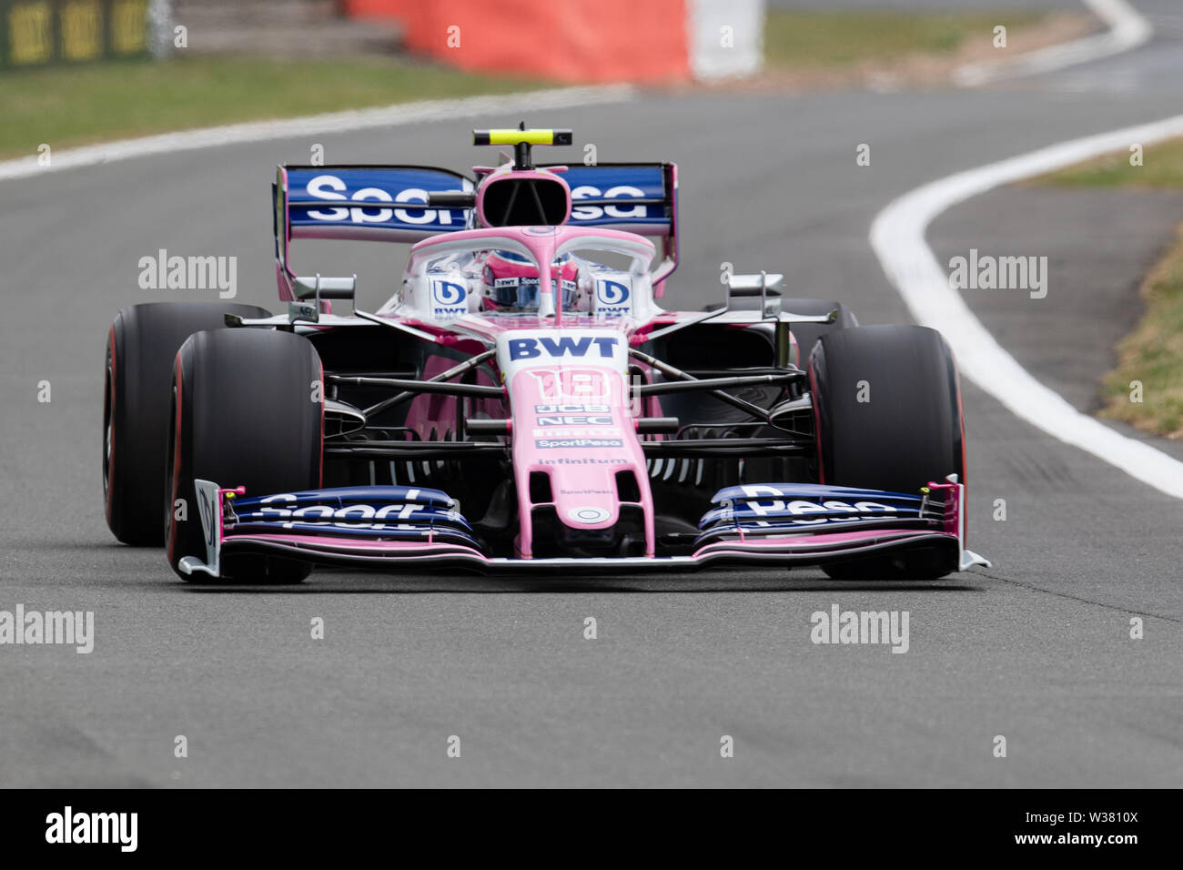 TOWCESTER, VEREINIGTES KÖNIGREICH. 13 Jul, 2019. Lance Schlendern von Racing Point im Qualifying in der Formel 1 Rolex Grand Prix von Großbritannien 2019 in Silverstone Circuit am Samstag, Juli 13, 2019 in TOWCESTER, ENGLAND. Credit: Taka G Wu/Alamy leben Nachrichten Stockfoto