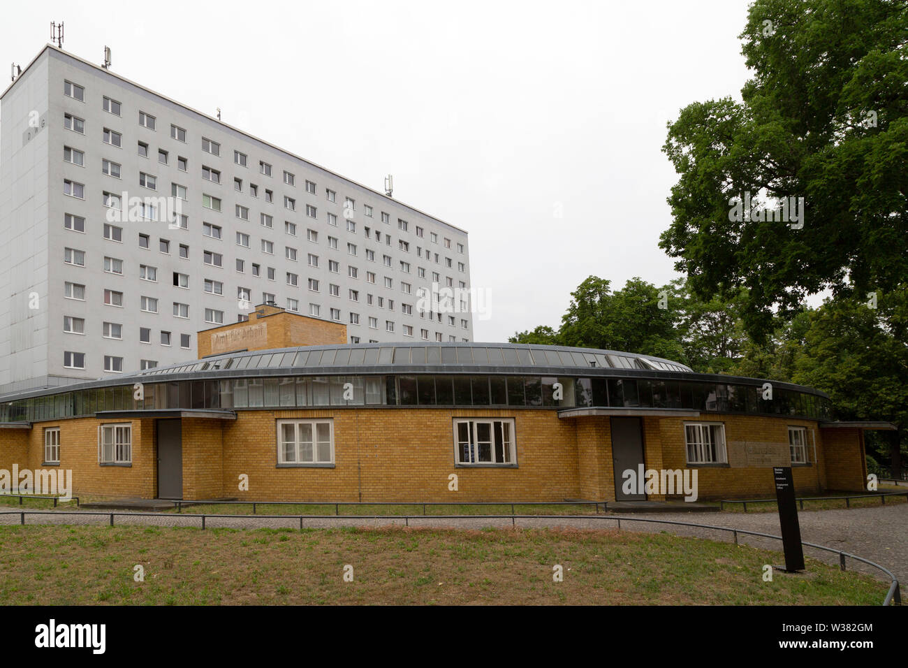 Das historische Arbeitsamt (Historisches Arbeitsamt) in Dessau, Deutschland. Stockfoto