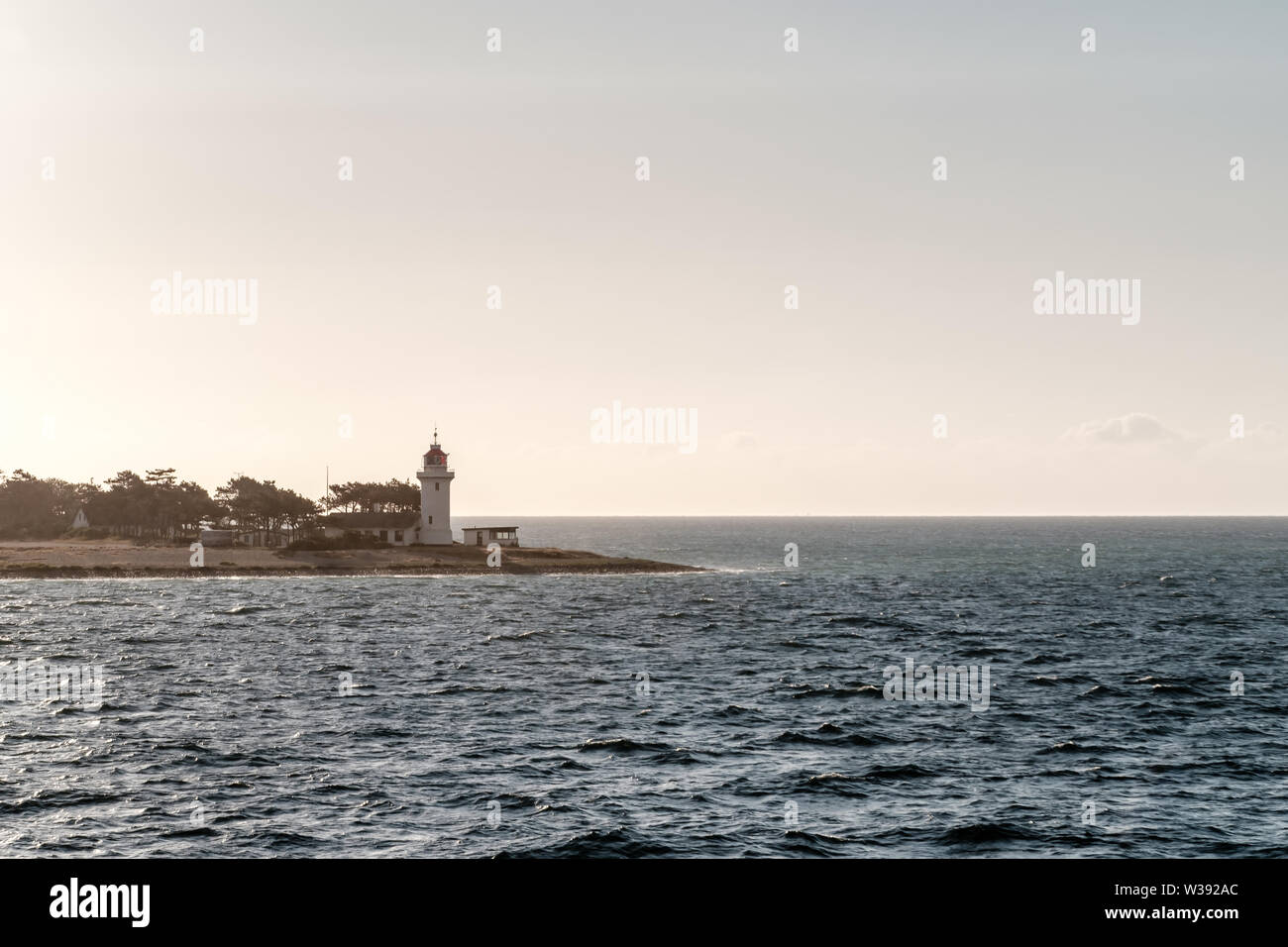 Leuchtturm bei Sonnenaufgang, Aarhus-Küste, Dänemark, Skandinavien, Europa Stockfoto