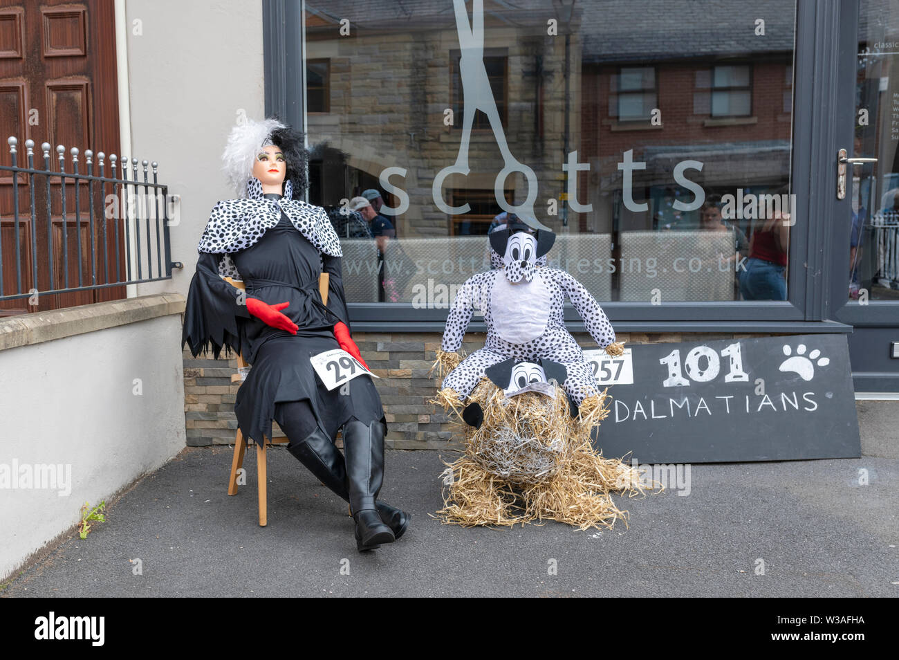 Cruella De Vil Stockfotos und bilder Kaufen Alamy