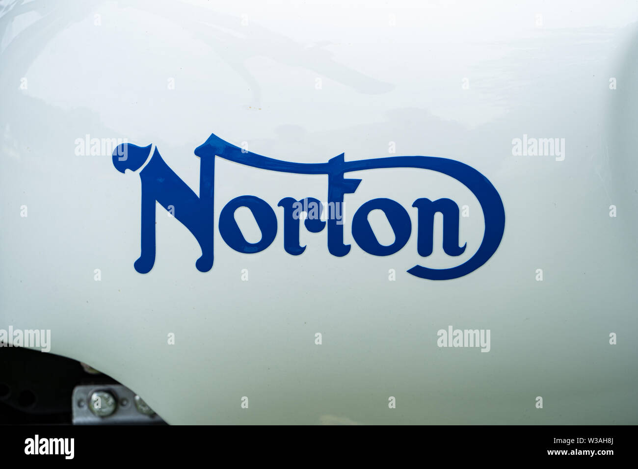 Norton Commando 750, classic Motorrad an der Oakamoor Hill Climb, 13. Juli 2019, Oakamoor, Staffordshire, Großbritannien Stockfoto