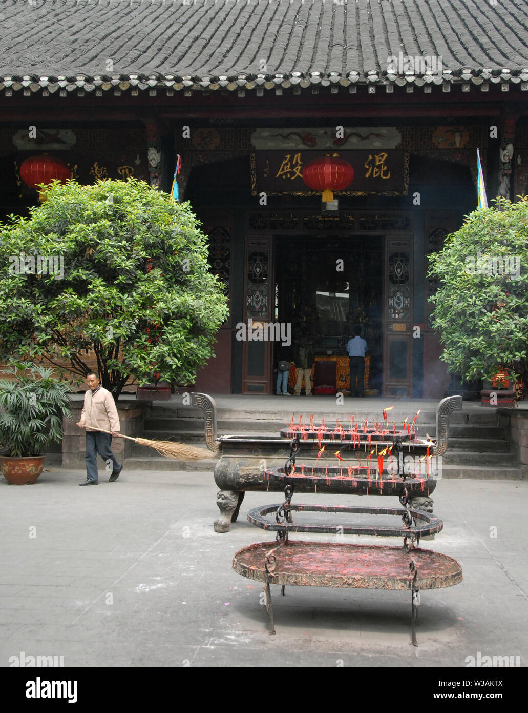 Hunyuan Halle an der Grünen Ram Tempel oder Grünen Ziege Tempel in Chengdu, China. Auch als die Grüne Ram oder Ziege Kloster bekannt. Eine Chinesische taoistische Tempel. Stockfoto