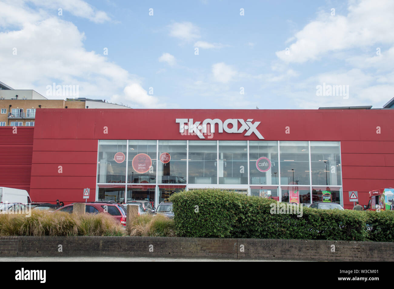 Tkmax store -Fotos und -Bildmaterial in hoher Auflösung – Alamy