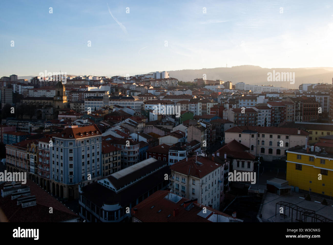 Mit Blick auf die Dächer von Bilbao, Spanien Stockfoto