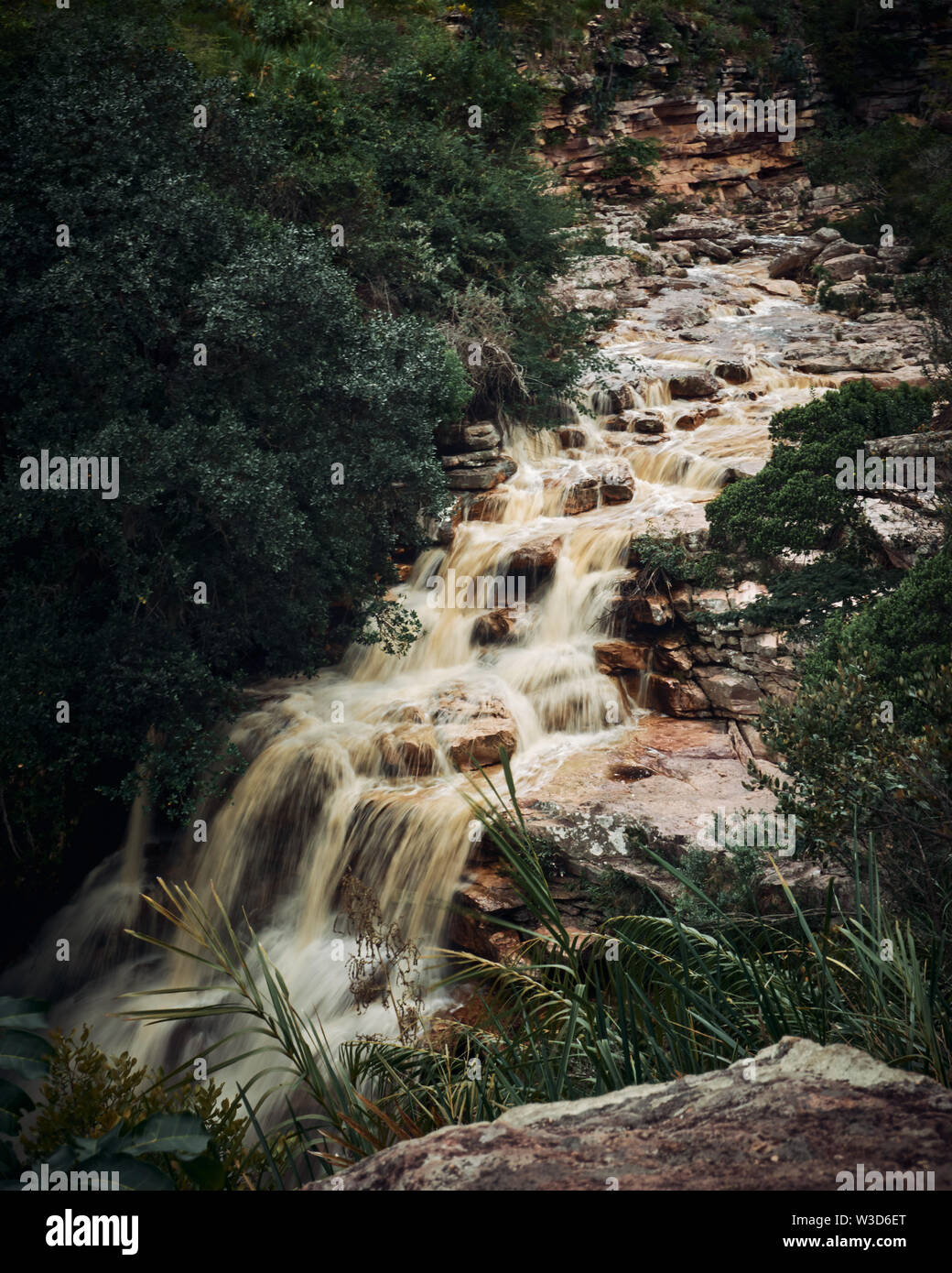 Poco Diabo Wasserfall in Mucugezinho Fluss in Chapada Diamantina - Bahia, Brasilien Stockfoto
