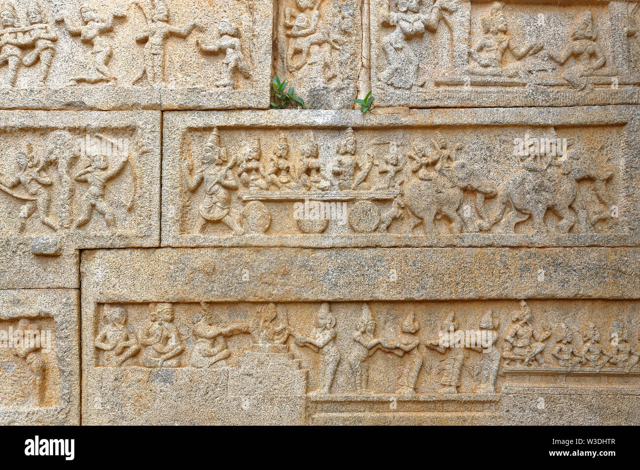 Alte Hazara Rama hinduistischen Tempeln der äußeren Wand Stockfoto