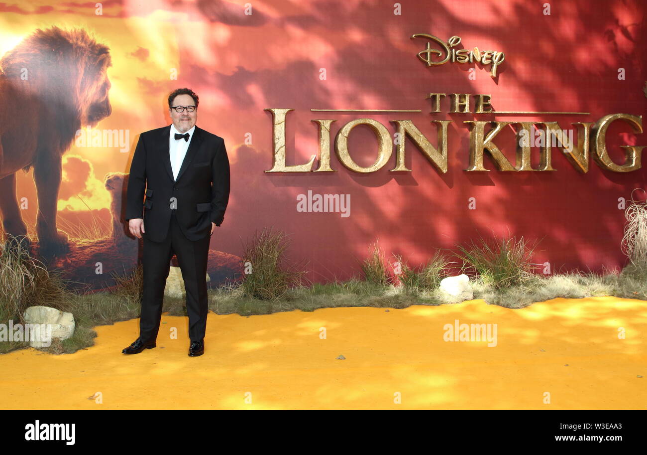 Jon Favreau besucht die Europäische Premiere von Disney's der König der Löwen im Odeon Luxe Kino, Leicester Square in London. Stockfoto