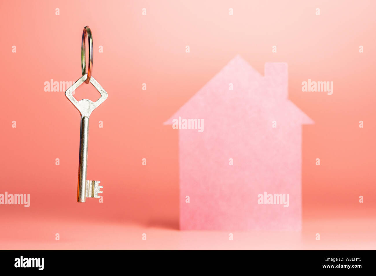 Schlussel Zur Neuen Wohnung Oder Haus Kauf Oder Verkauf Eines