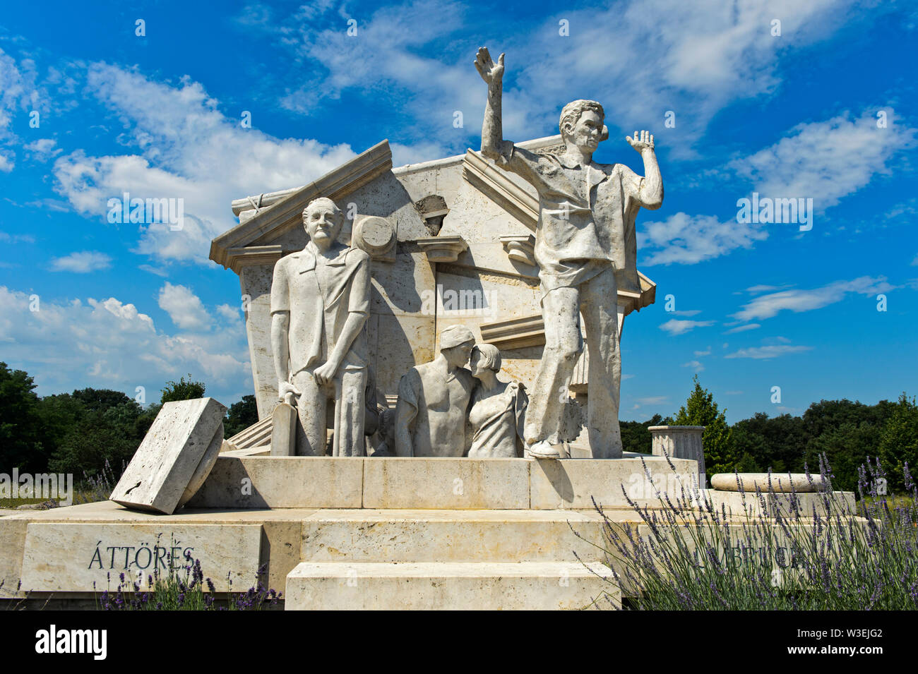 Statue der Durchbruch - Denkmal der Europäischen Freiheit von Miklos Melocco, Paneuropäische Picknick Memorial Park, Fertörakos, Ungarn Stockfoto