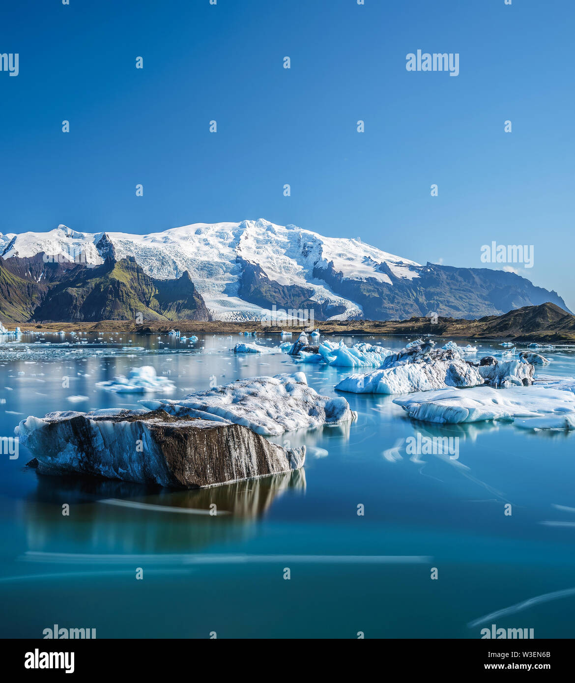 Eisberge in der Gletscherlagune Jokulsarlon, Island Stockfoto