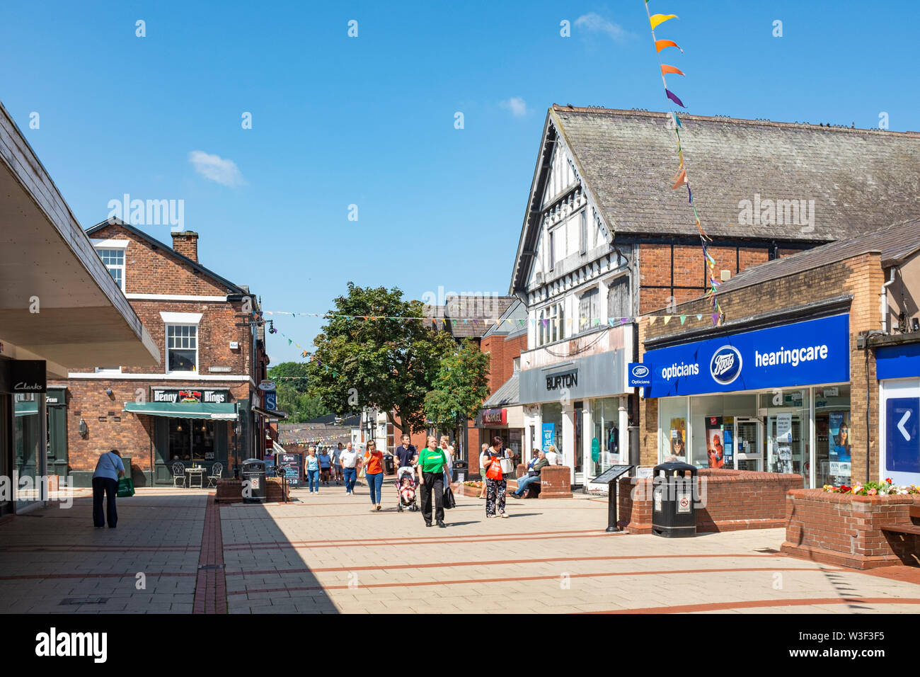 Witton Straße im Zentrum der Stadt Northwich Cheshire UK Stockfoto