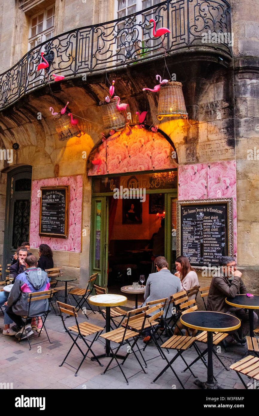 Typische und romantischen Restaurant in der Altstadt. Bordeaux, Gironde. Region Aquitanien. Frankreich Europa Stockfoto