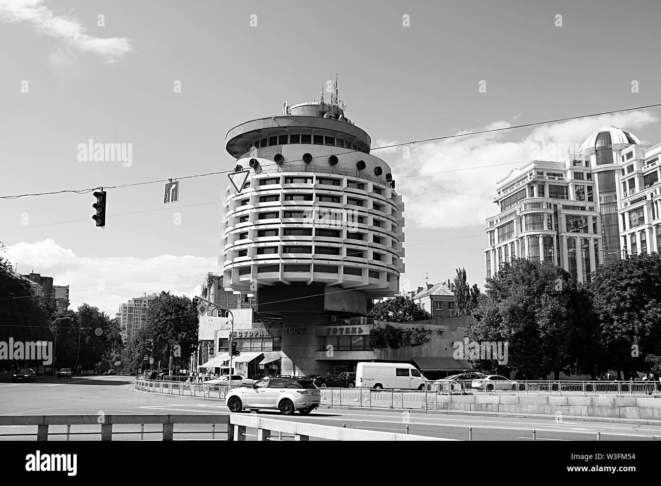 Kiev Hotel Stockfotos Und Bilder Kaufen Alamy