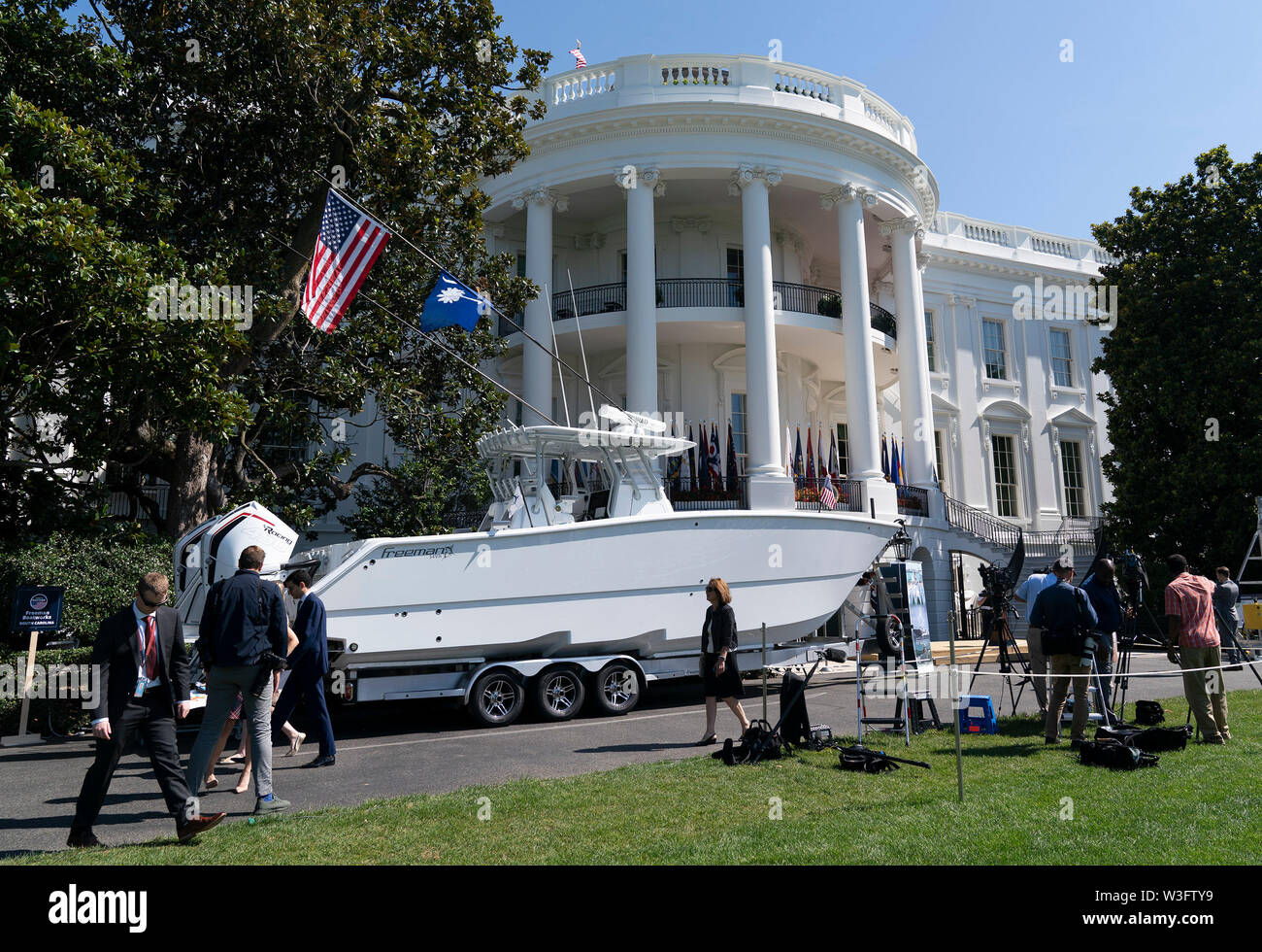 Juli 15, 2019, Washington, DC, USA: ein Boot hergestellt von Freeman ist an der 3. jährlichen Hergestellt in Amerika Product Showcase im Weißen Haus angezeigt. Quelle: Chris Kleponis/Pool über CNP/MediaPunch Stockfoto