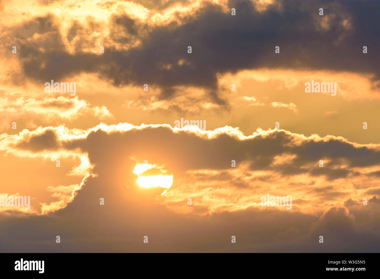 Wien, Wien: Sonne, Wolken, Wien, Österreich Stockfoto