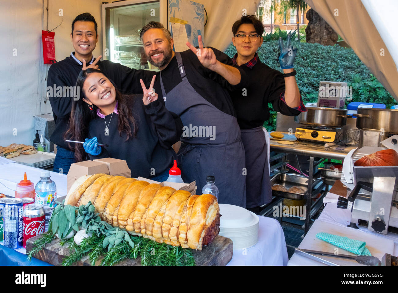 Die Bastille Festival Sydney​ ist eine französische kulturelle Feier Essen, Wein und Kunst, jährlich in Sydney Circular Quay und den Rocks, Australien statt Stockfoto