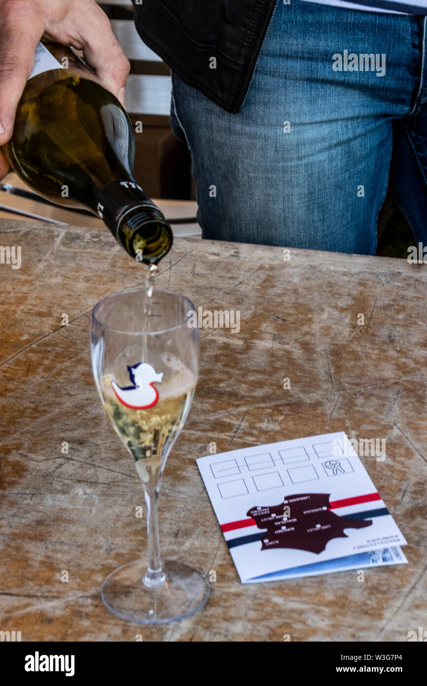 Die Bastille Festival Sydney​ ist eine französische kulturelle Feier Essen, Wein und Kunst, jährlich in Sydney Circular Quay und den Rocks, Australien statt Stockfoto