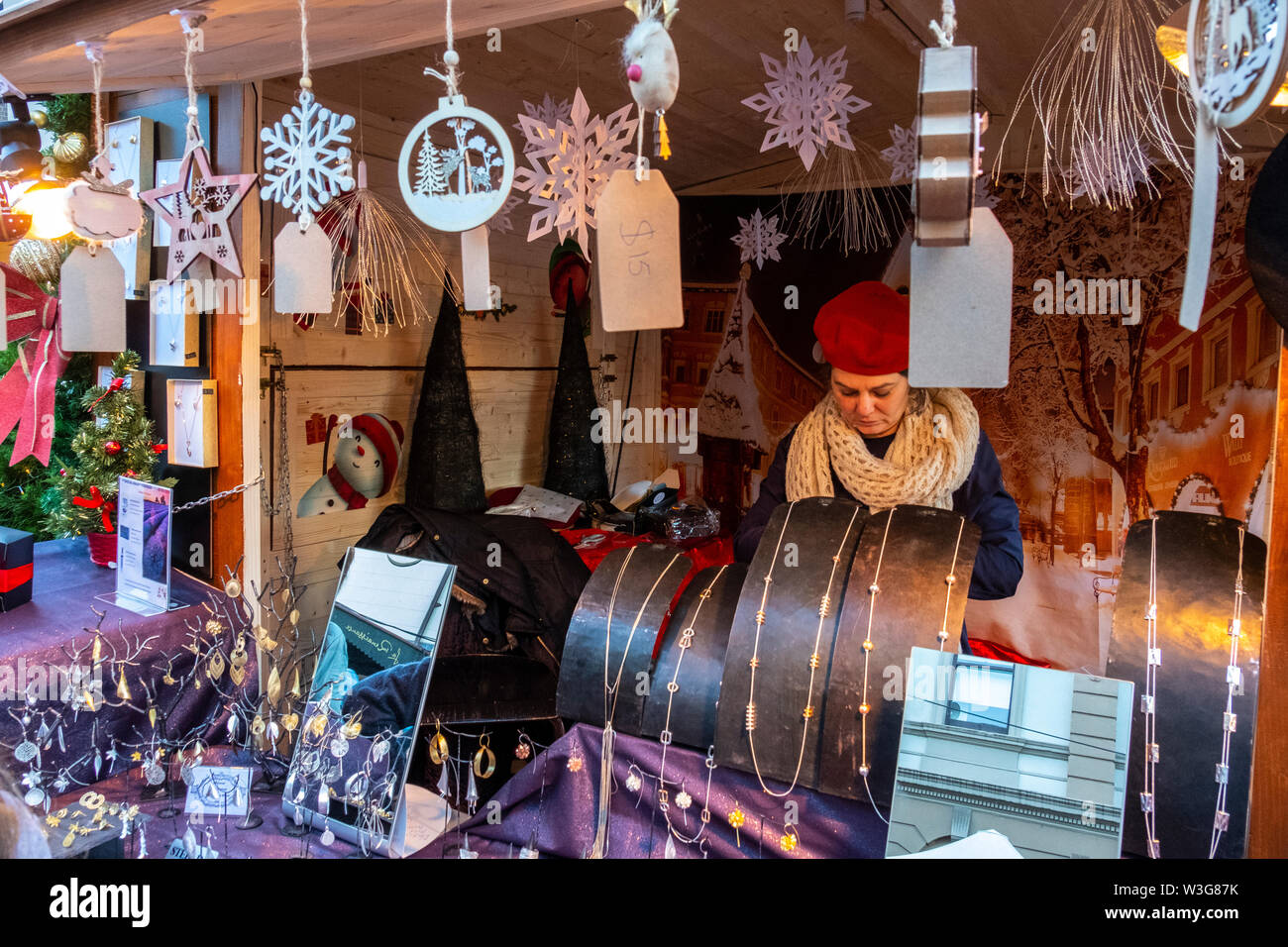 Die Bastille Festival Sydney​ ist eine französische kulturelle Feier Essen, Wein und Kunst, jährlich in Sydney Circular Quay und den Rocks, Australien statt Stockfoto
