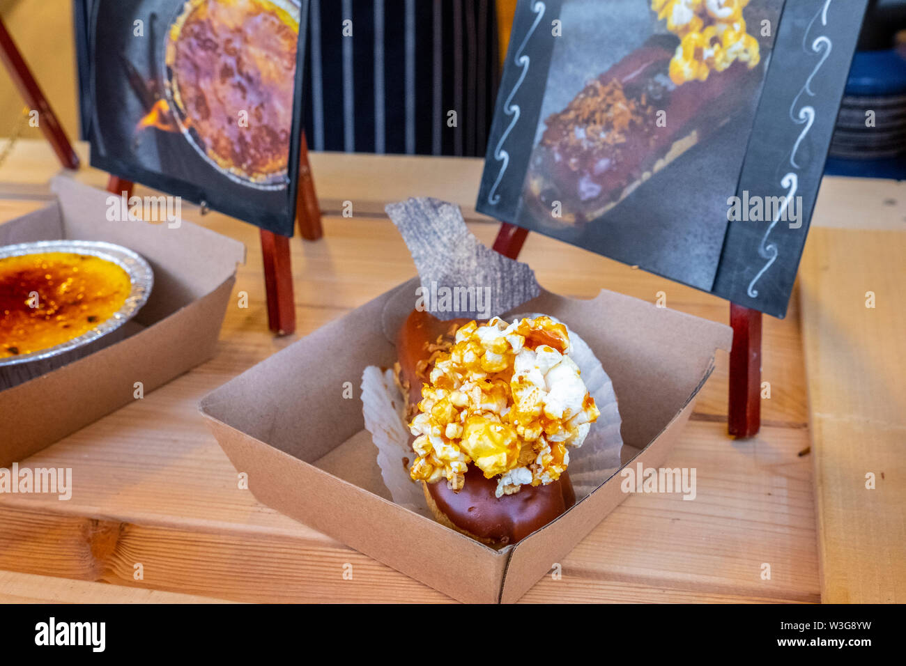 Die Bastille Festival Sydney​ ist eine französische kulturelle Feier Essen, Wein und Kunst, jährlich in Sydney Circular Quay und den Rocks, Australien statt Stockfoto
