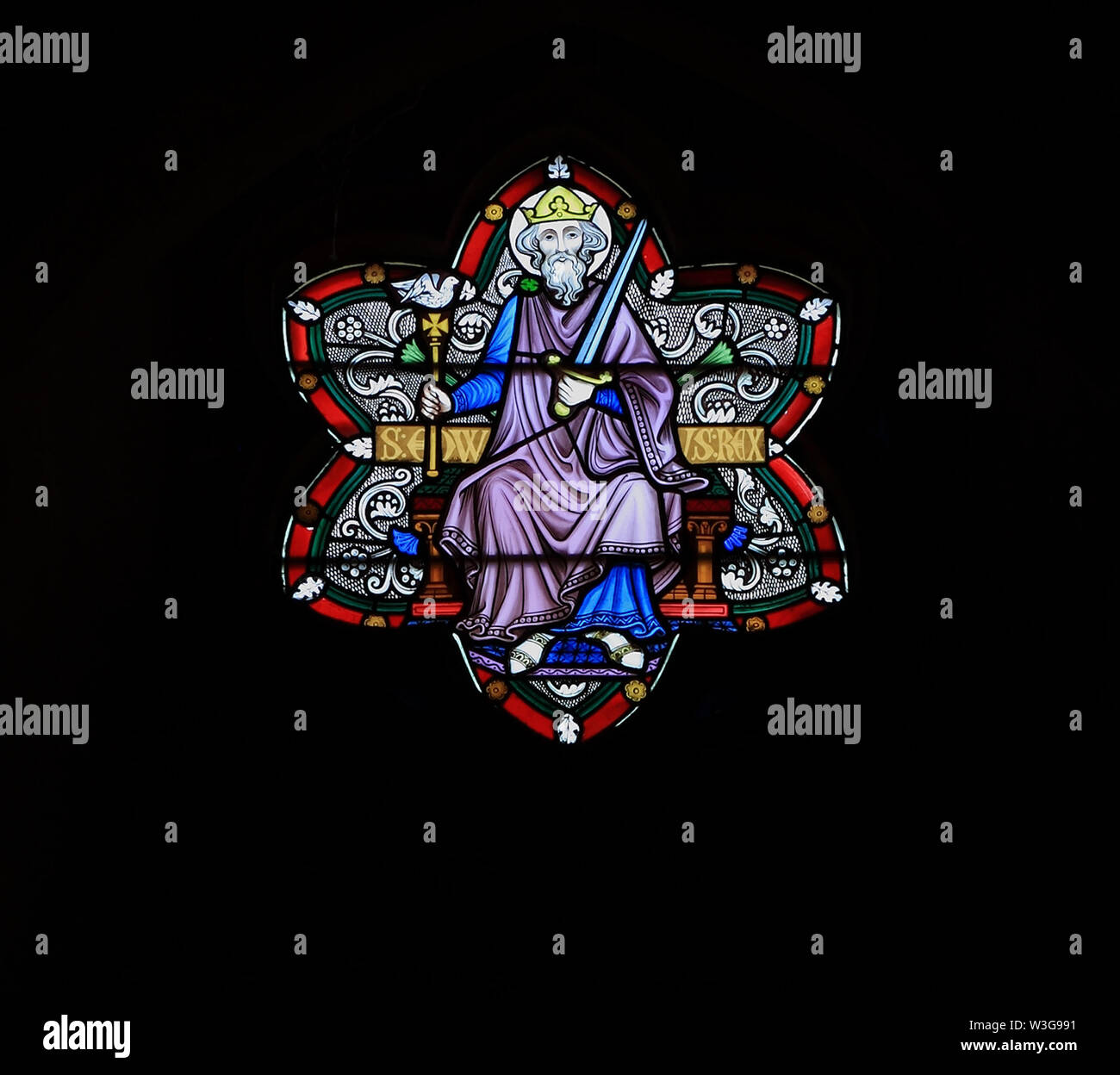 St. Edward dem Bekenner, der sächsischen König, Glasfenster, von Frederick Preedy, Old Hunstanton, Norfolk, England Stockfoto