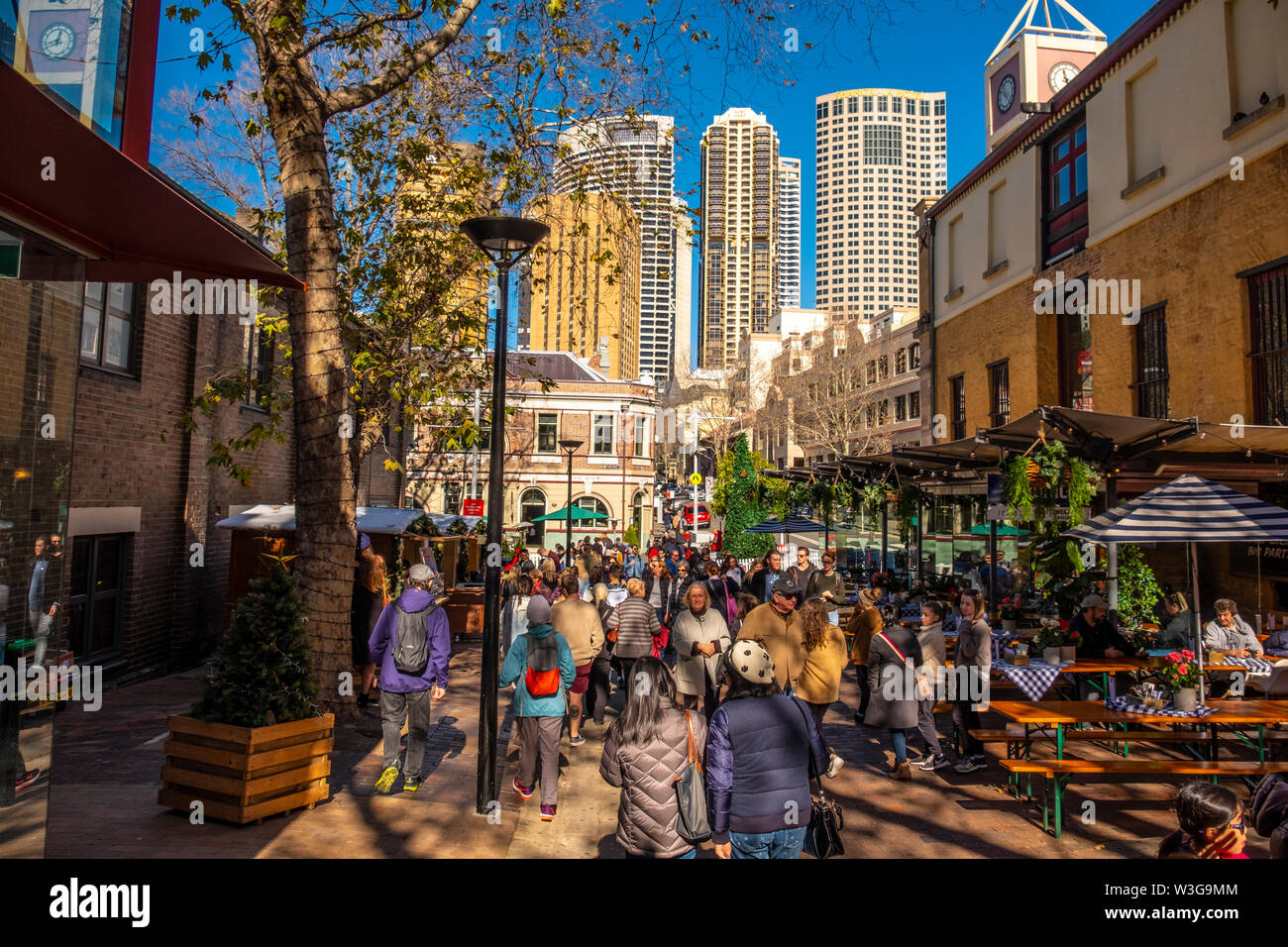 Die Bastille Festival Sydney​ ist eine französische kulturelle Feier Essen, Wein und Kunst, jährlich in Sydney Circular Quay und den Rocks, Australien statt Stockfoto