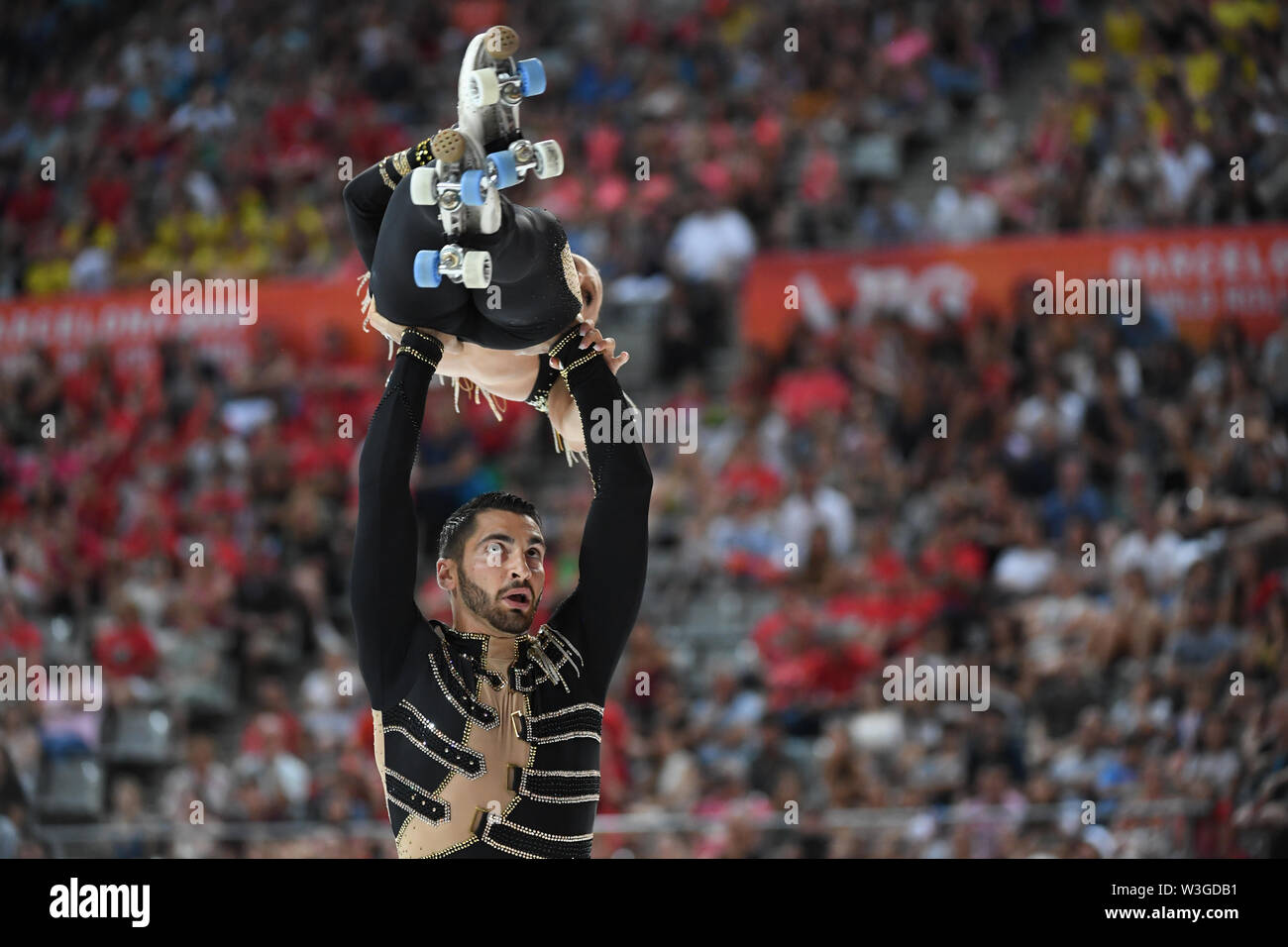 REBECCA UND LUCA TARLAZZI LUCARONI aus Italien, führt in der älteren Paare lange Programm, sie klassifiziert in 1. Position. Sie sind Weltmeister bei WELT DER SPIELE 2019, im Palau Sant Jordi am 14 Juli, 2019 Barcelona, Spanien. Credit: Raniero Corbelletti/LBA/Alamy leben Nachrichten Stockfoto