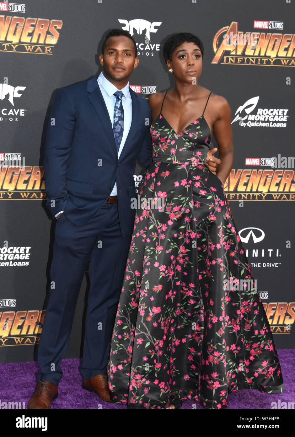 Hollywood, Kalifornien, USA. 23. April 2018. Schauspieler Sterling Sulieman und ctress Lashana Lynch nehmen an der Weltpremiere von Disney und Wunder "Avengers: Infinity Krieg" am 23. April 2018 in Los Angeles, Kalifornien, USA. Foto von Barry King/Alamy Stock Foto Stockfoto