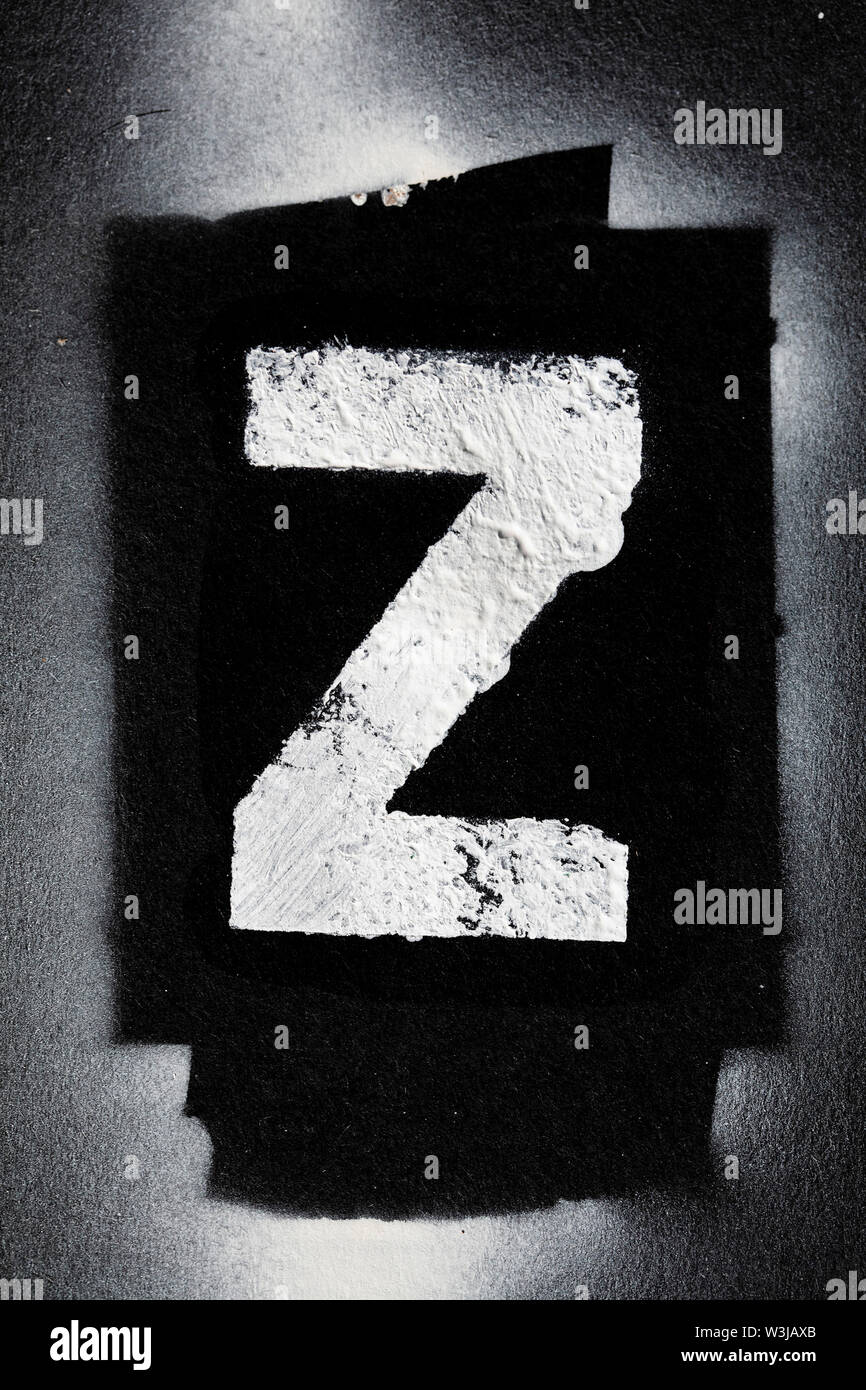 Buchstabe Z grunge Spray paninted Stencil font Stockfoto