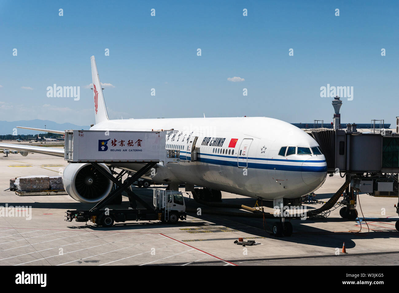 In Peking, China - Juli 2019: Air China Flugzeuge am Flughafen Peking gelandet. Air China ist die Fluggesellschaft China und Beijing Airport ist seine eigene Hub. Stockfoto