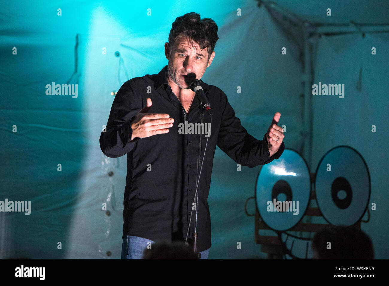 Northampton, Großbritannien. 14. Juli, 2019. Komiker Tom Stade führt seine Show habt ihr noch nicht gesehen noch Nichts am Tag 2 des 2019 Komödie Kiste Comedy Festival in Northampton. Credit: SOPA Images Limited/Alamy leben Nachrichten Stockfoto