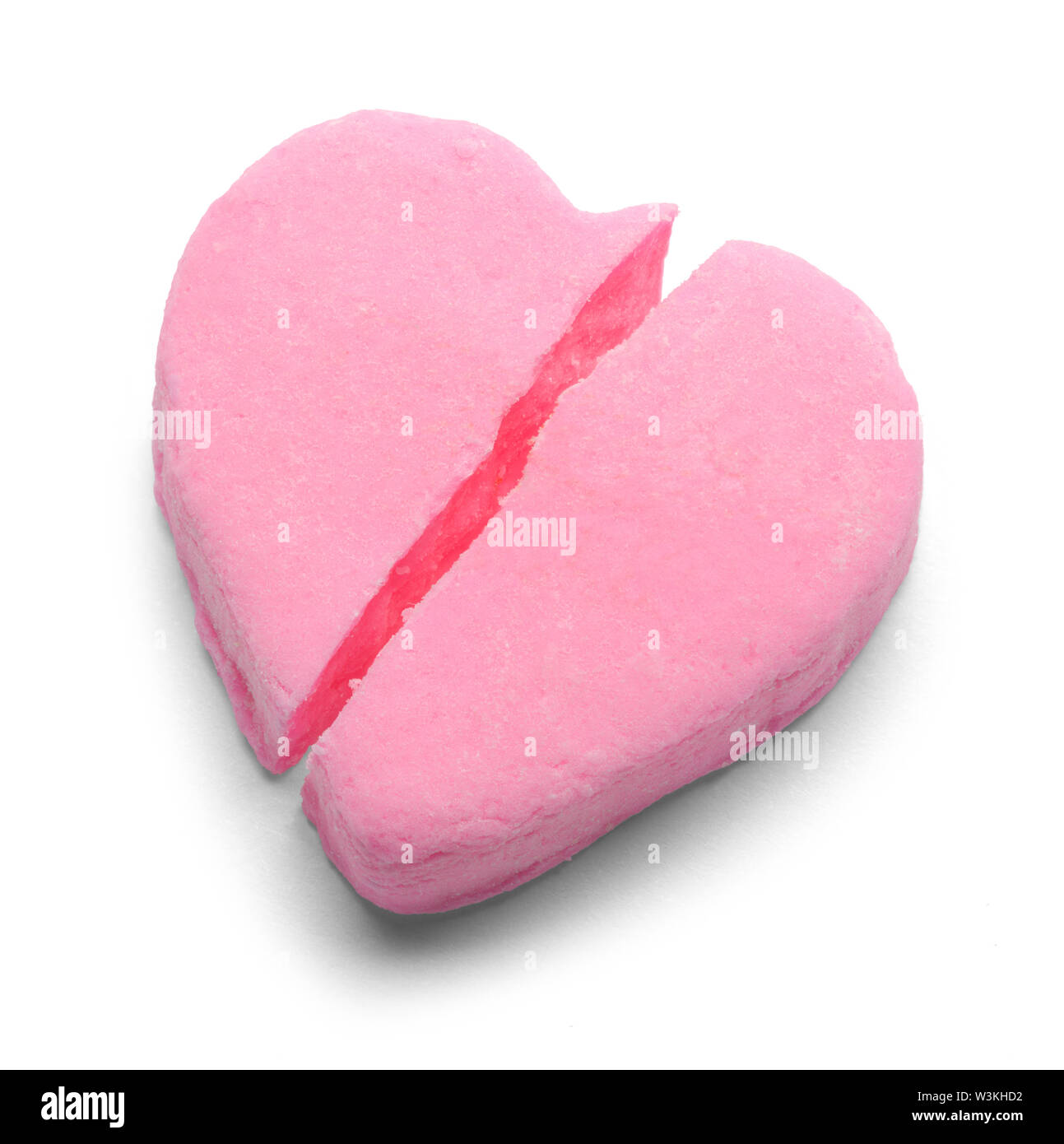 Broken Pink Candy Herz isoliert auf Weiss. Stockfoto