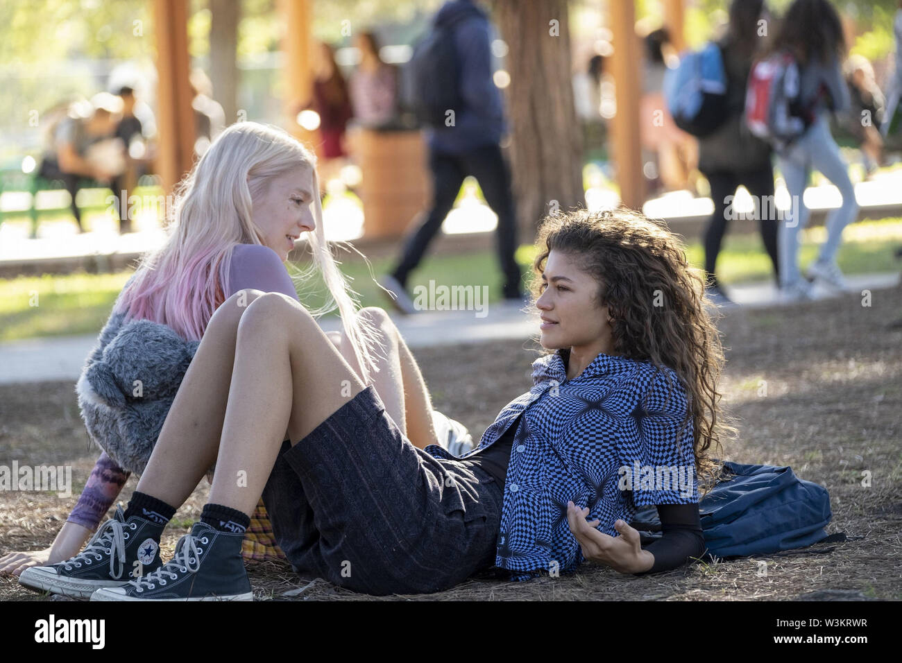Hunter Schafer, Zendaya, "Euphoria" (2019) Foto: Eddy Chen-HBO/Hollywood Archiv Stockfoto