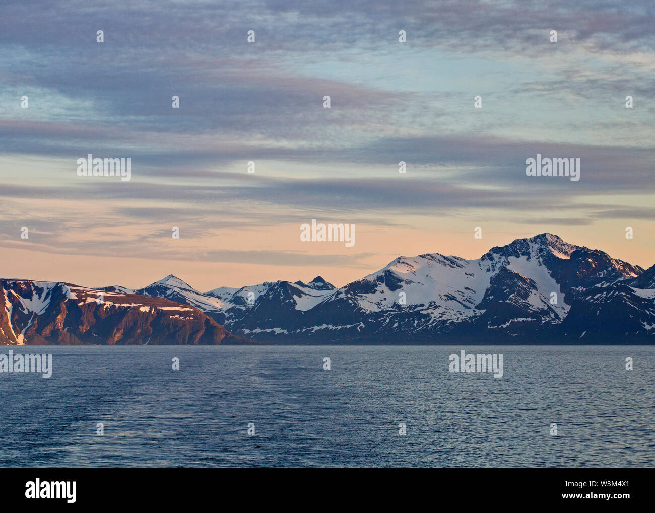 Das Land der Mitternachtssonne, Norwegen, Polarkreis Stockfoto