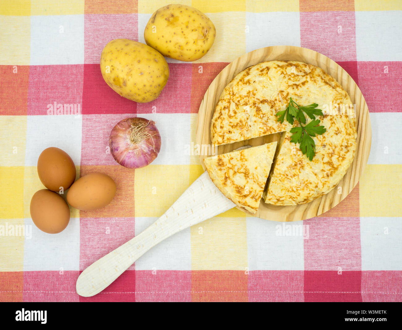 Tortilla de patatas (typisch Spanische Küche) Stockfoto