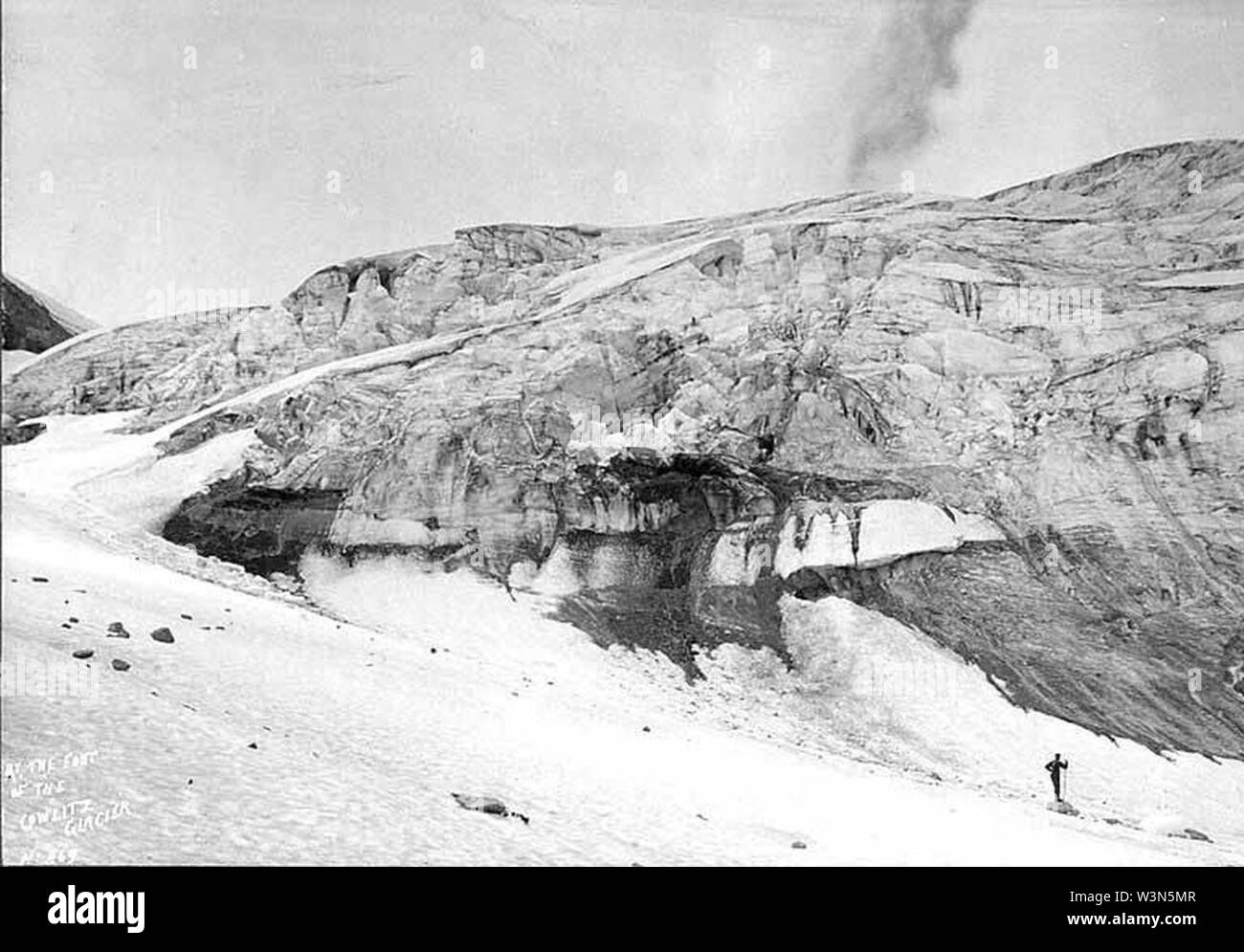 Kletterer am Fuße der Cowlitz Gletscher Südosthang des Mount Rainier ca 1895 (WASTATE 2061). Stockfoto