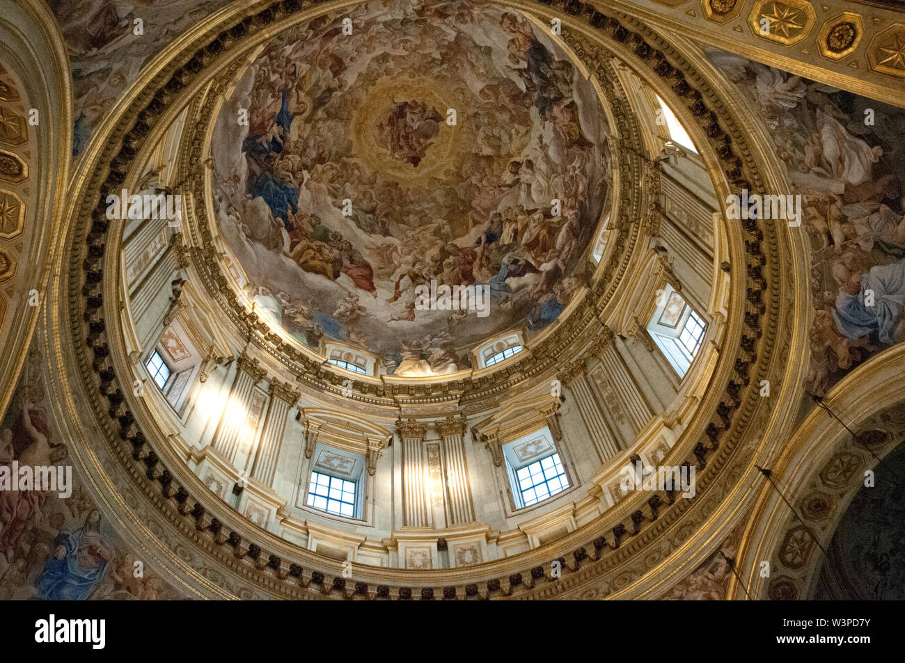 Europa, Italien, Kampanien, Neapel, Kuppel der königlichen Kapelle der