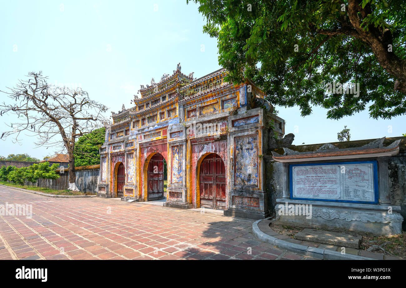 Bunte Imperial City Gate. Dies ist die Leitung, die in der Verbotenen