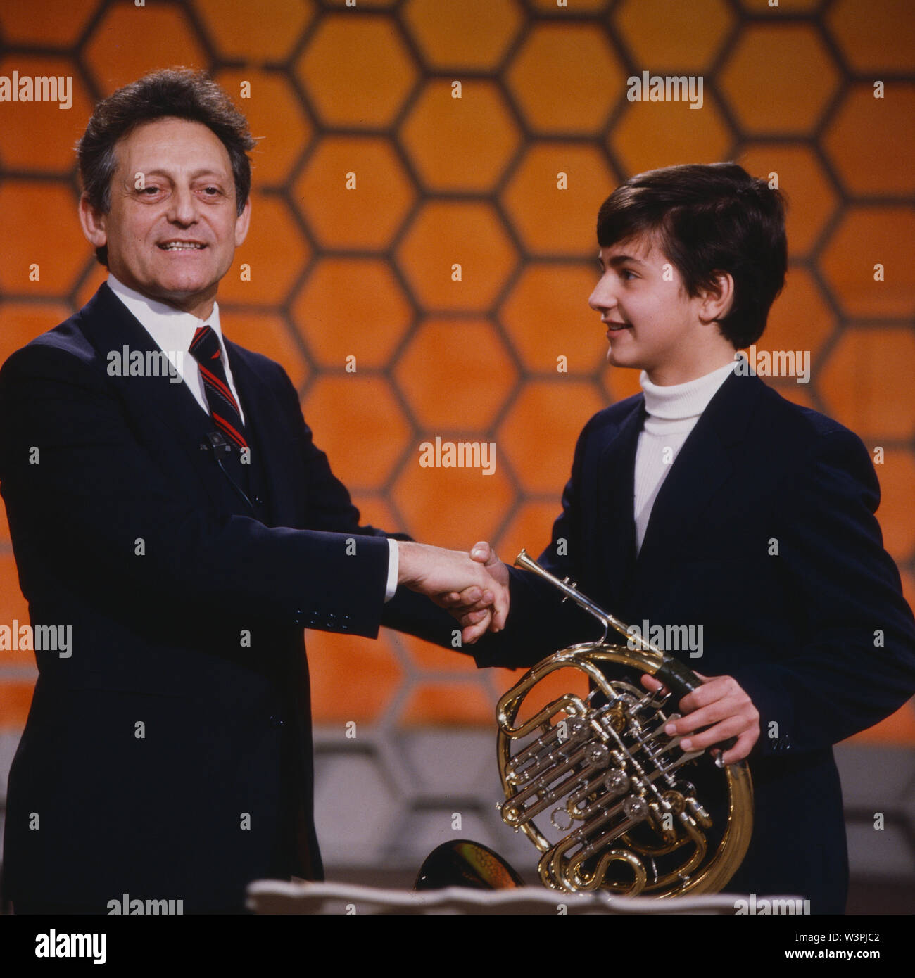 Dalli Dalli, Quizsendung, Deutschland 1980, Moderator Hans Rosenthal mit dem Hornisten Klaus Fend Stockfoto