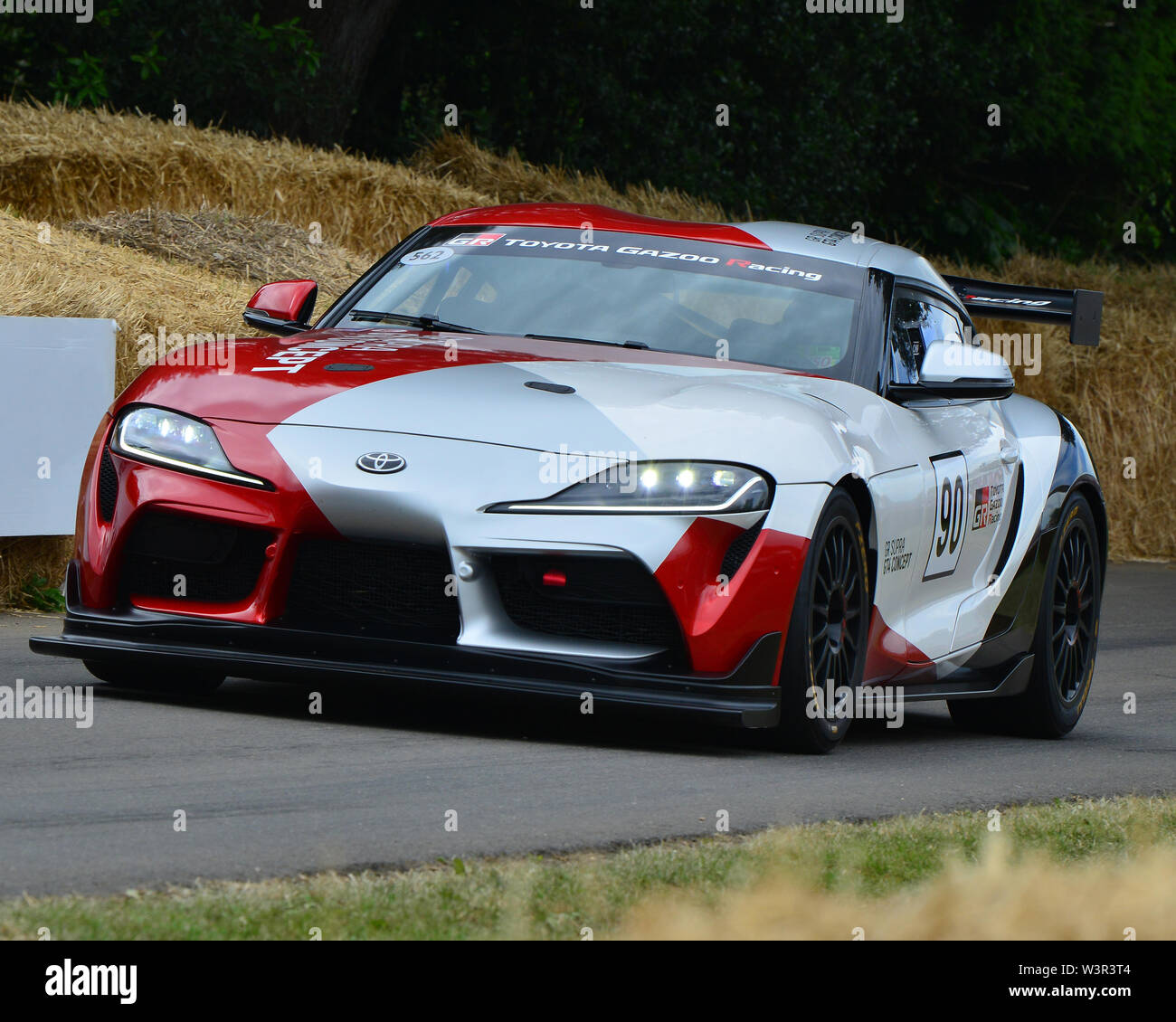 Mike Conway, Toyota Supra GT4 Konzept, Goodwood Festival der Geschwindigkeit, 2019, Festival der Speed, Speed Kings, Astro-rekorde des Motorsports, Juli 2019, Mot Stockfoto