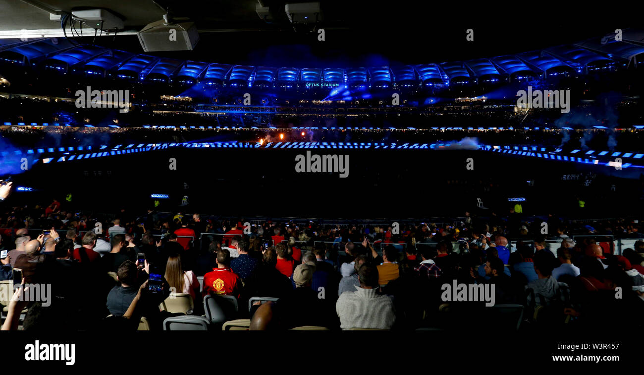 Optus Stadion, Burswood, Perth, Westaustralien. 17. Juli 2019. Manchester United gegen Leeds United; Saisonvorbereitung Tour; Optus Stadion zeigt Leeds United Farben vor dem Spiel Quelle: Aktion Plus Sport Bilder/Alamy leben Nachrichten Stockfoto