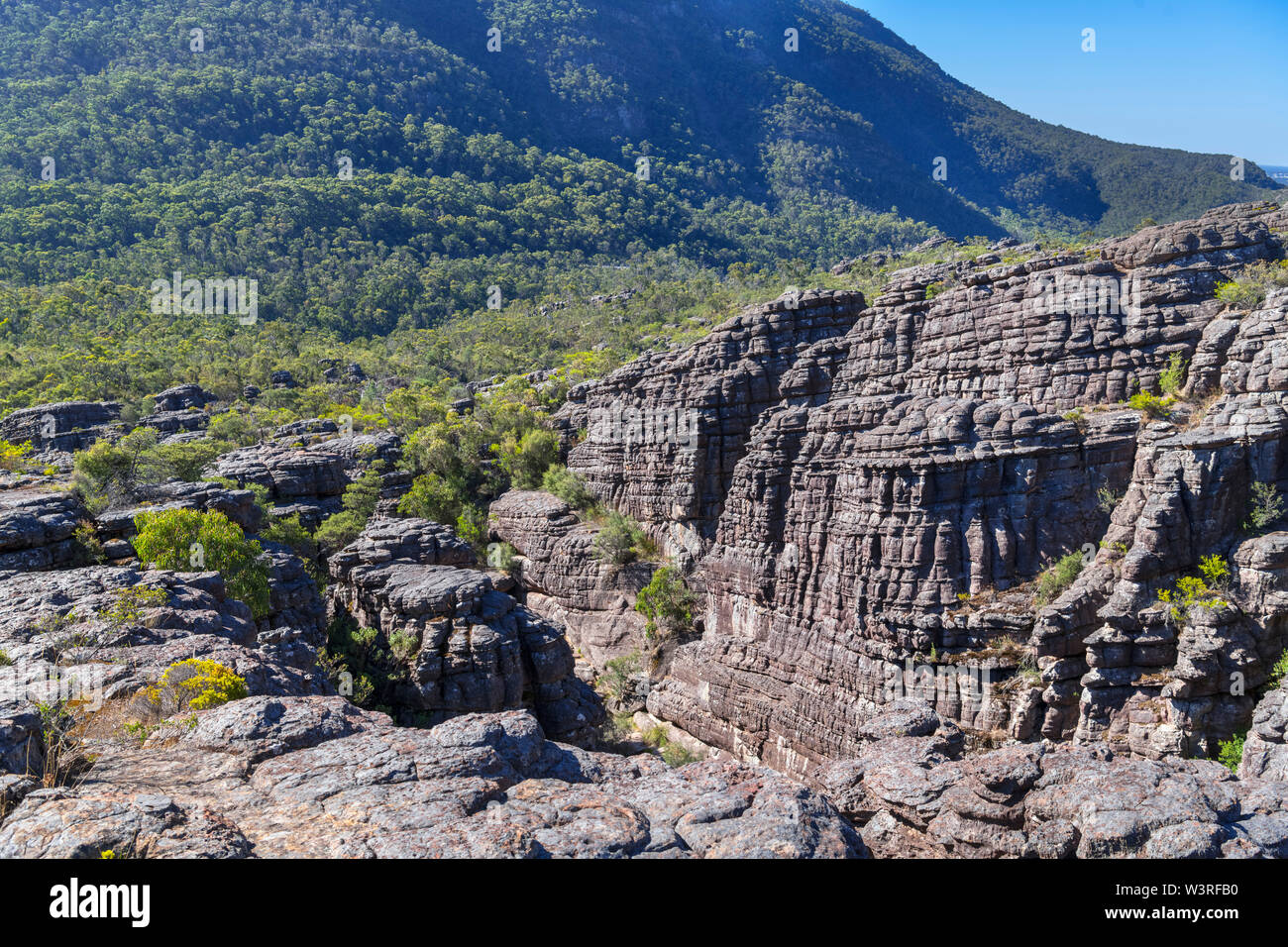 Blick vom Trail im Wunderland Wunderland Bereich in der Nähe des Parkplatz, Halls Gap, Grampians National Park, Victoria, Australien Stockfoto