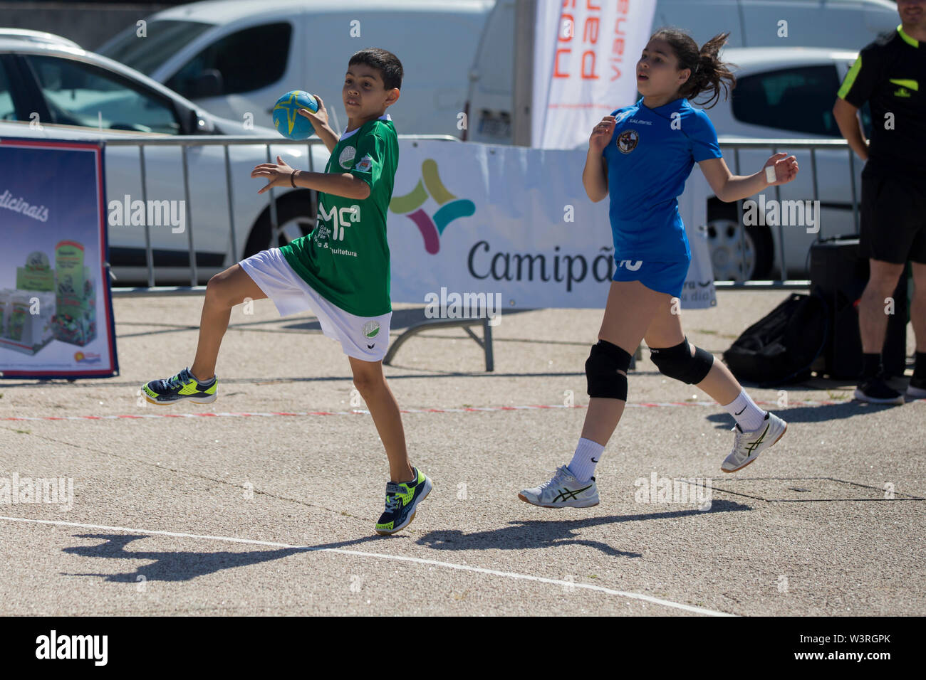 Valença, Viana do Castelo, Portugal - 10. Juni 2019: Für Kinder handball Turnier durch die Afifense Sport Verein organisiert Stockfoto