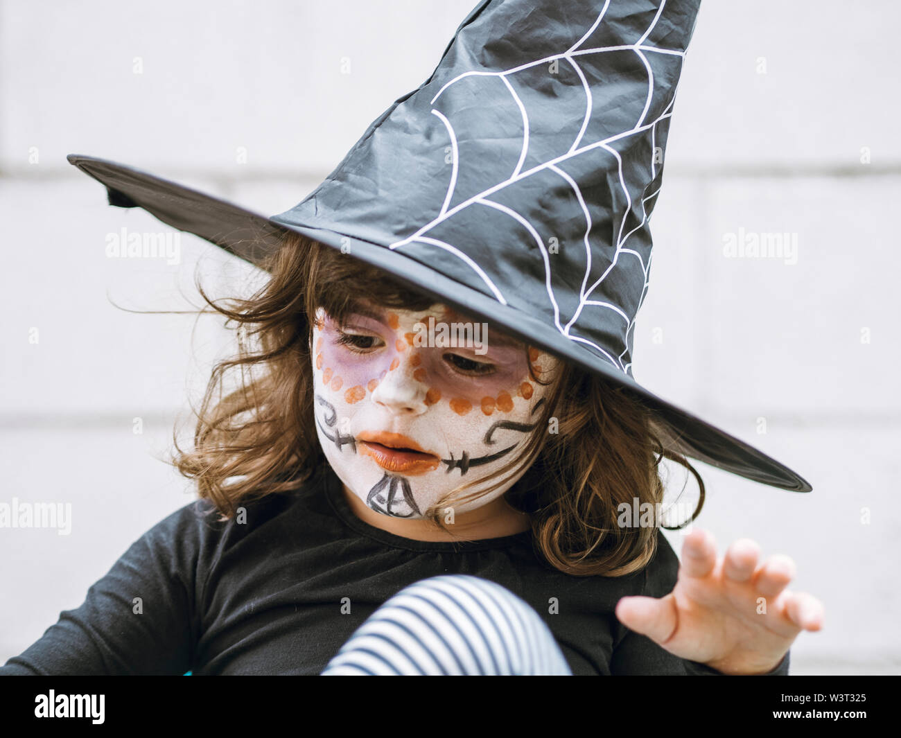 Mädchen gekleidet für Halloween Stockfoto