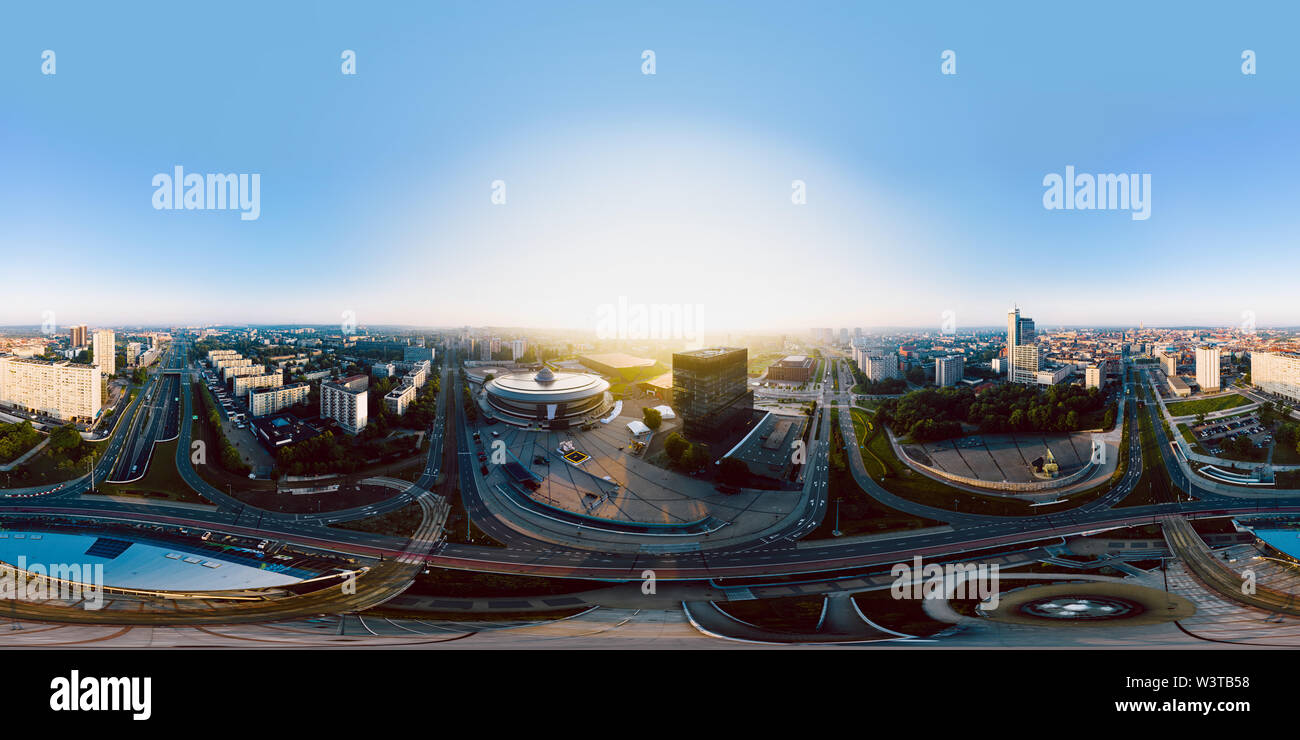 Sphärisches Panorama der Sonnenaufgang über Katowice. 360 Grad sphärische Bild. Stockfoto