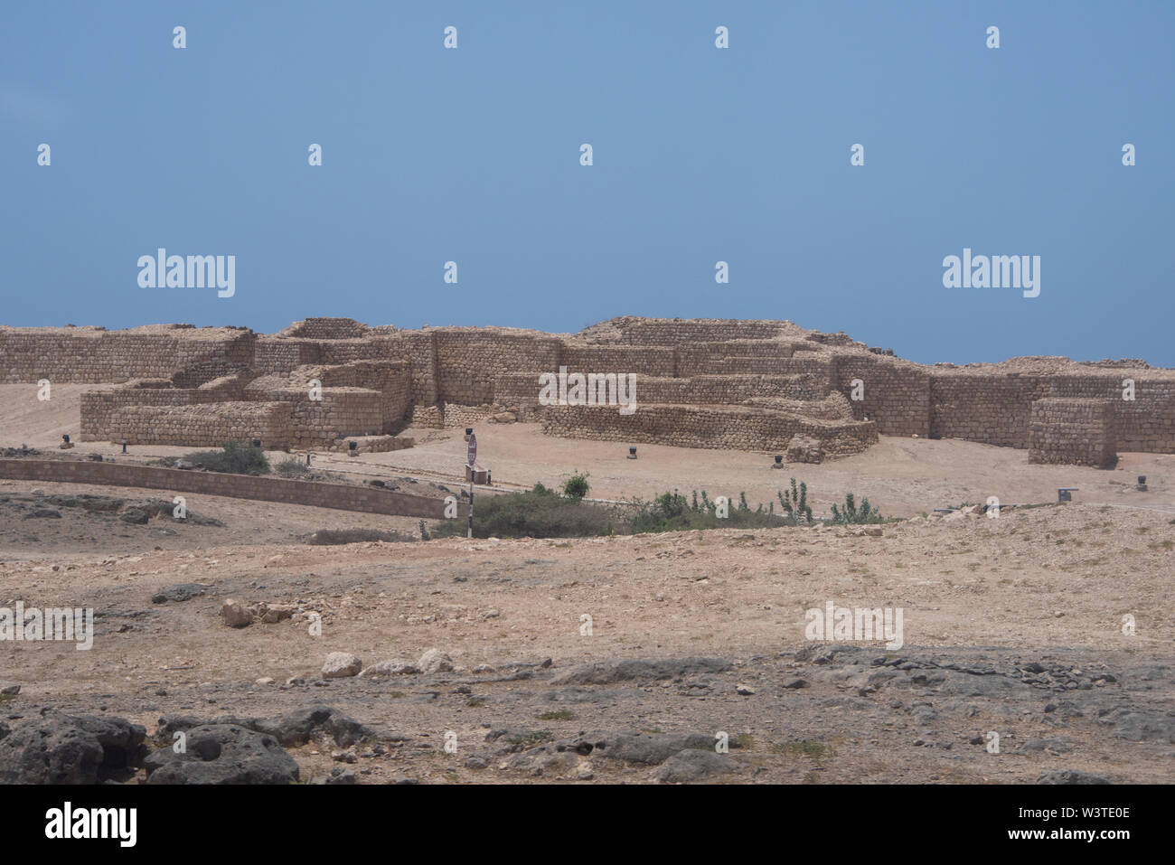 Oman und Dhofar, in der Nähe von Salalah, Khor Rori. Ruinen der alten vor-islamische Siedlung Sumhuram, Teil des historischen Weihrauch Trail, der UNESCO. Stockfoto