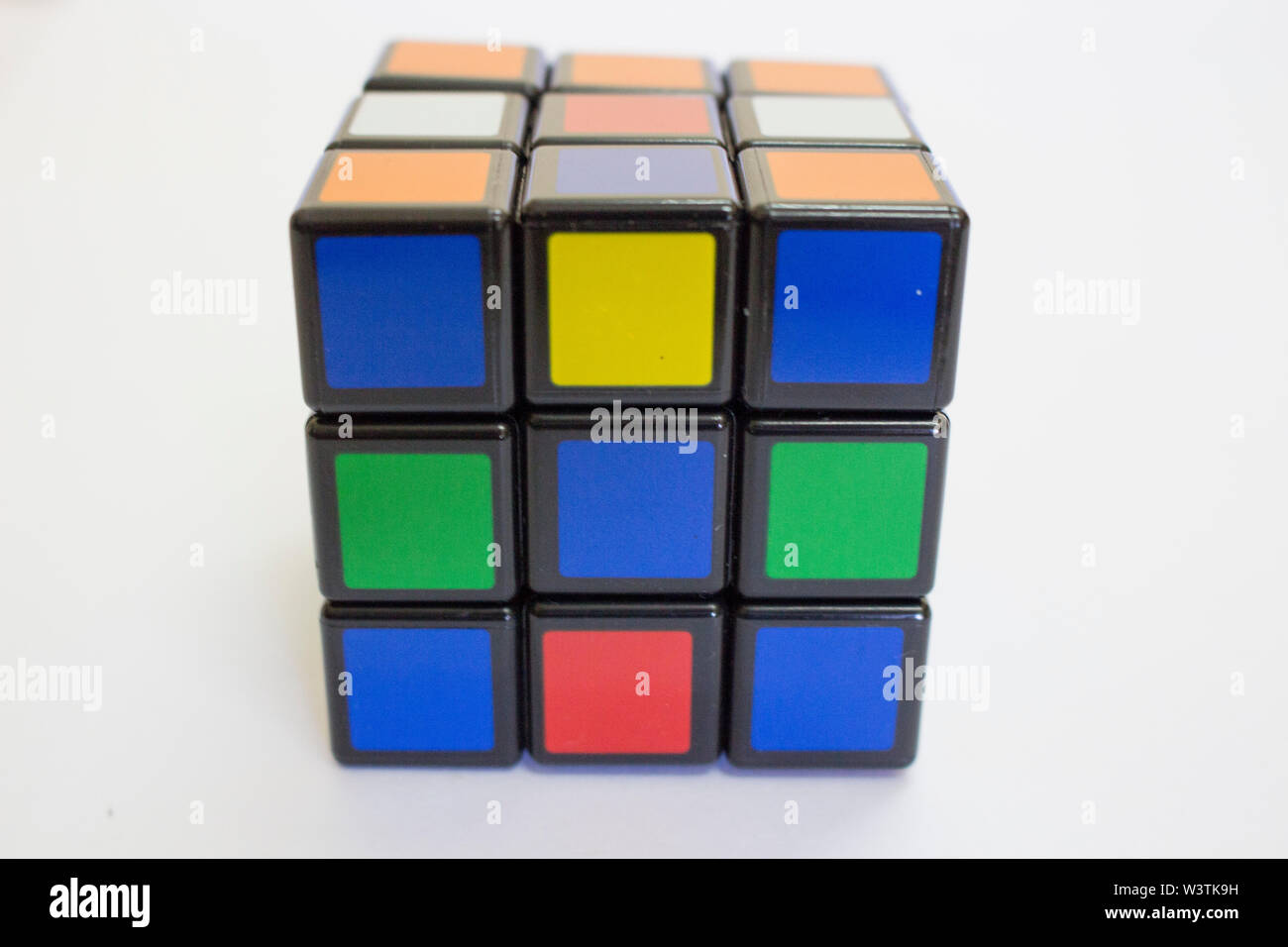 Rubik's Cube isoliert in weißen Hintergrund. Stockfoto