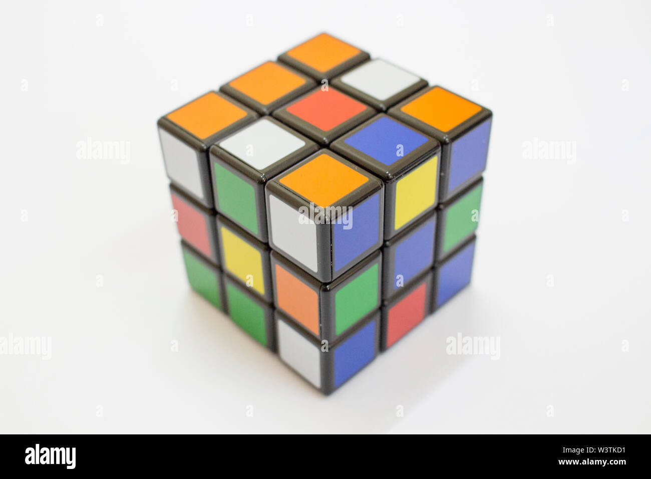 Rubik's Cube isoliert in weißen Hintergrund. Stockfoto