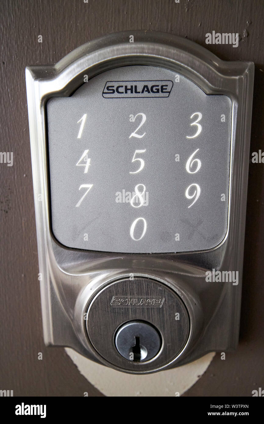 Elektronische Tastatur Tür Eintrag System auf einer airbnb Haus in den USA Vereinigte Staaten von Amerika Stockfoto
